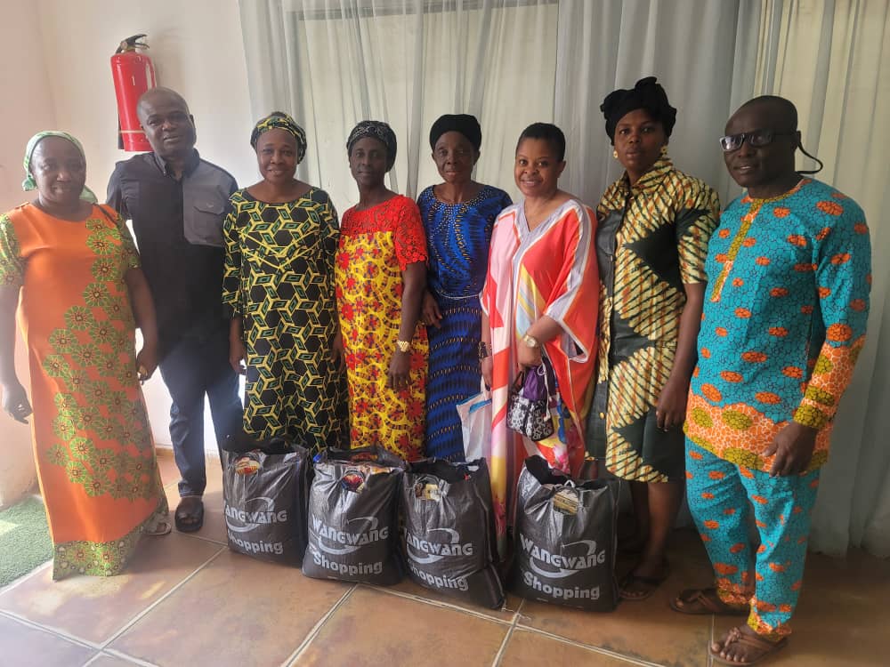 1403 Food bank Widows Outreach